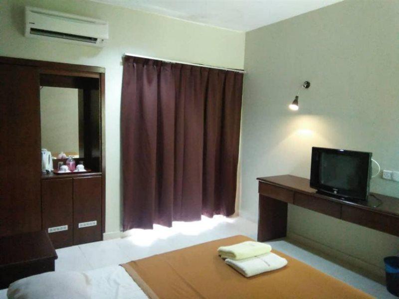 Mersing Beach Resort Extérieur photo