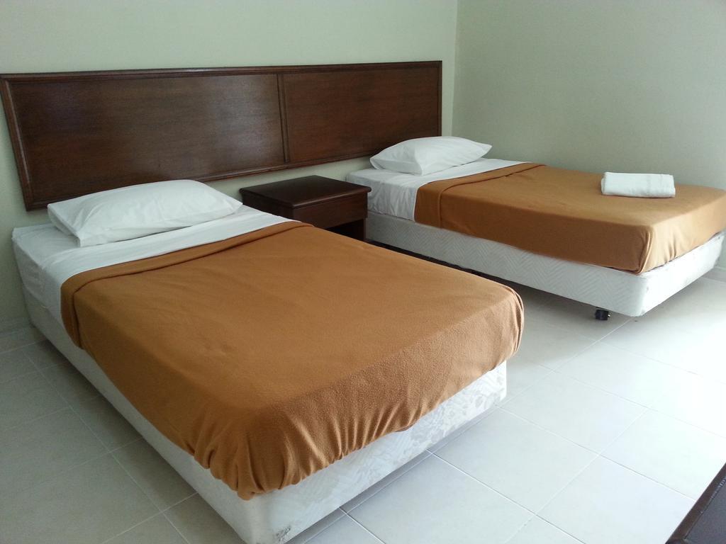 Mersing Beach Resort Chambre photo