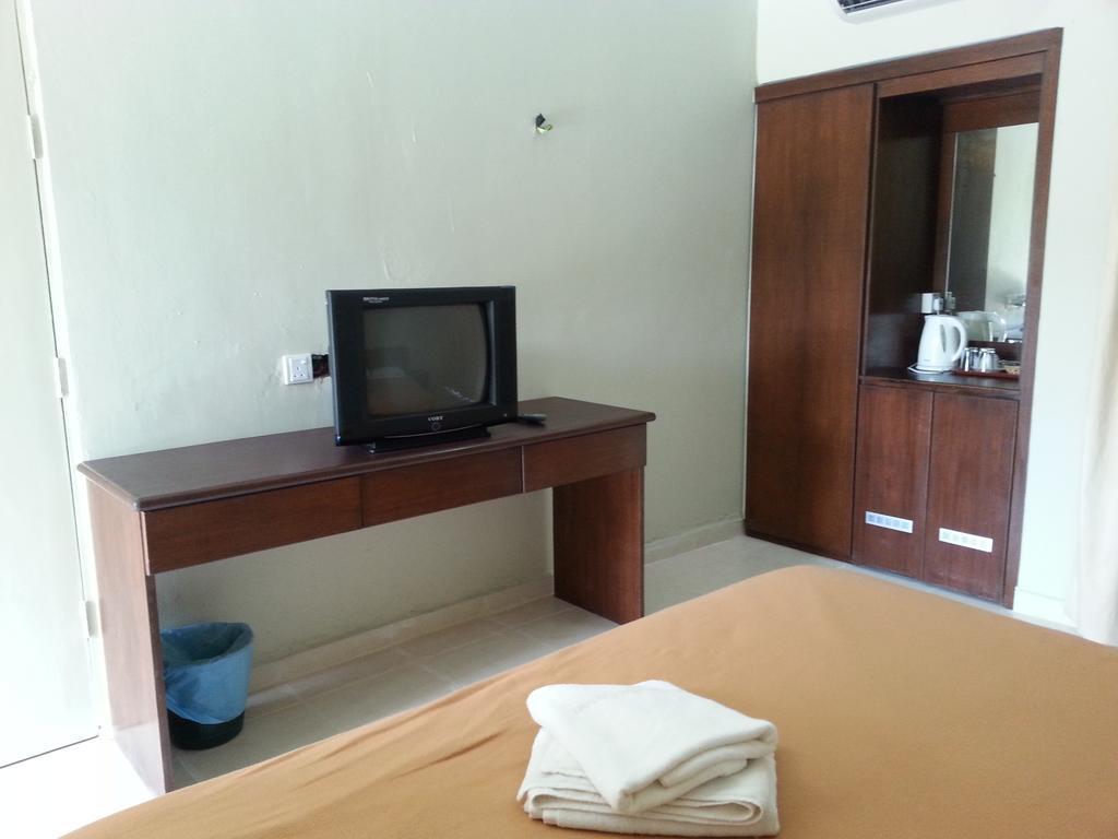 Mersing Beach Resort Chambre photo